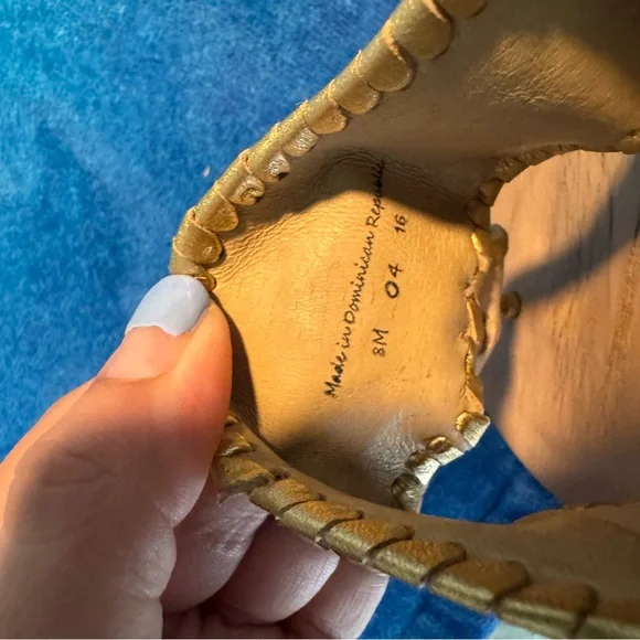 Jack Rogers Gold Leather Sandals Size 8M | Classic Whipstitch Thong Slide - Picture 4 of 4
